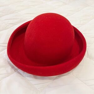Vintage Michael Howard Wool Felt Hat Womens 22 M Red Cloche Bowler Rolled Brim